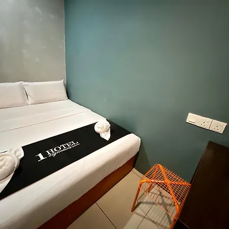 1 Hotel Taman Connaught-3